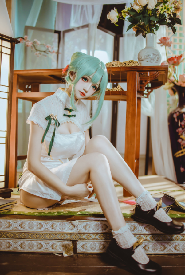 精品！Coser@衣衣 【13套】最全COS图集鉴赏[持续更新]