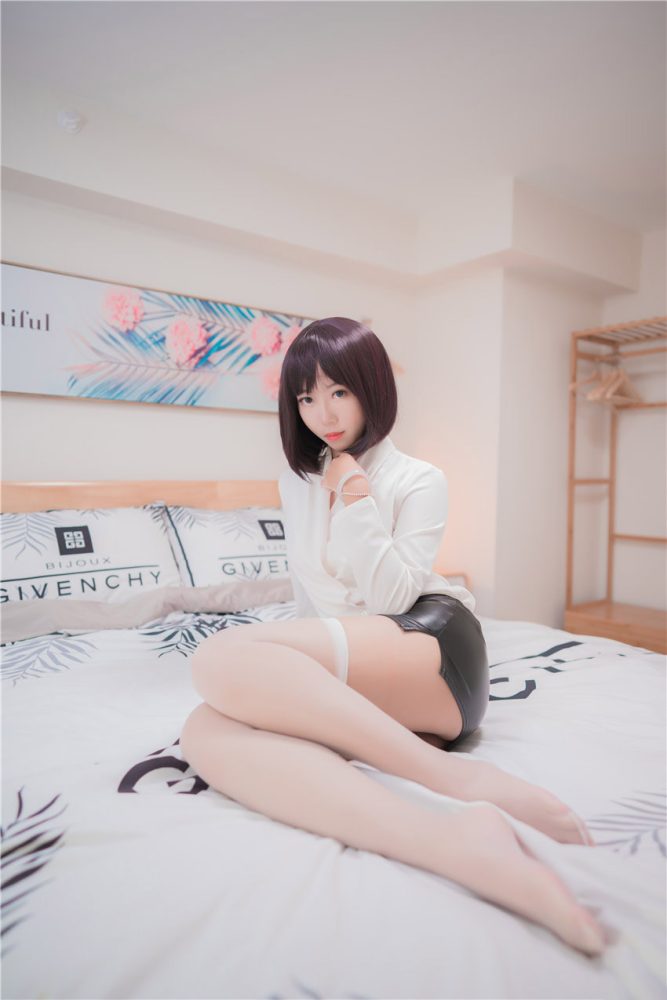 Money冷冷 OL职业套装[46P-151MB]-美图世界