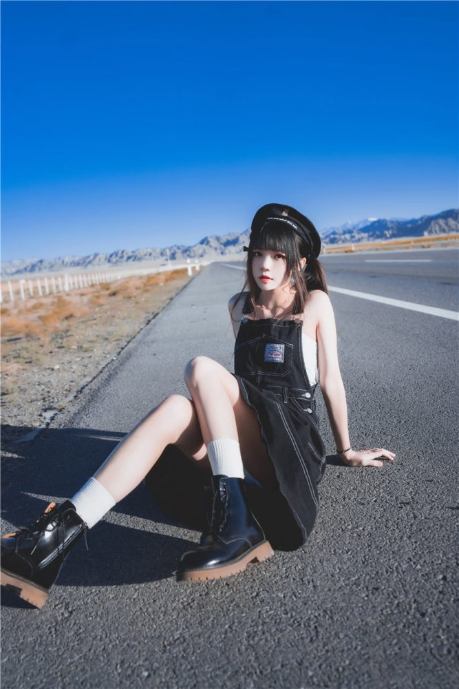 桜桃喵 路遥遥[19P-412MB]-美图世界